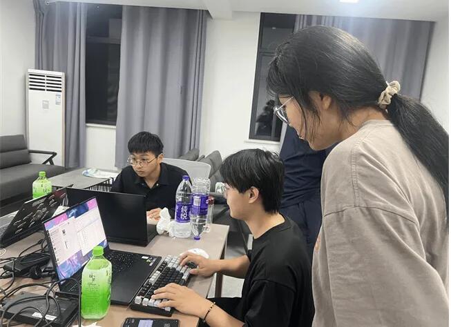 郑州软件职业技术学院：全国大学生信息安全与对抗技术竞赛获佳绩